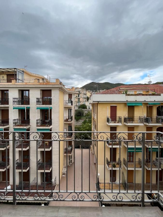 Apartament Casa Vintage Alassio Zewnętrze zdjęcie